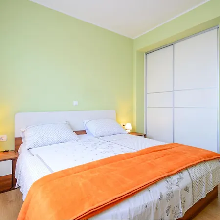 Marijo By Interhome Lejlighed